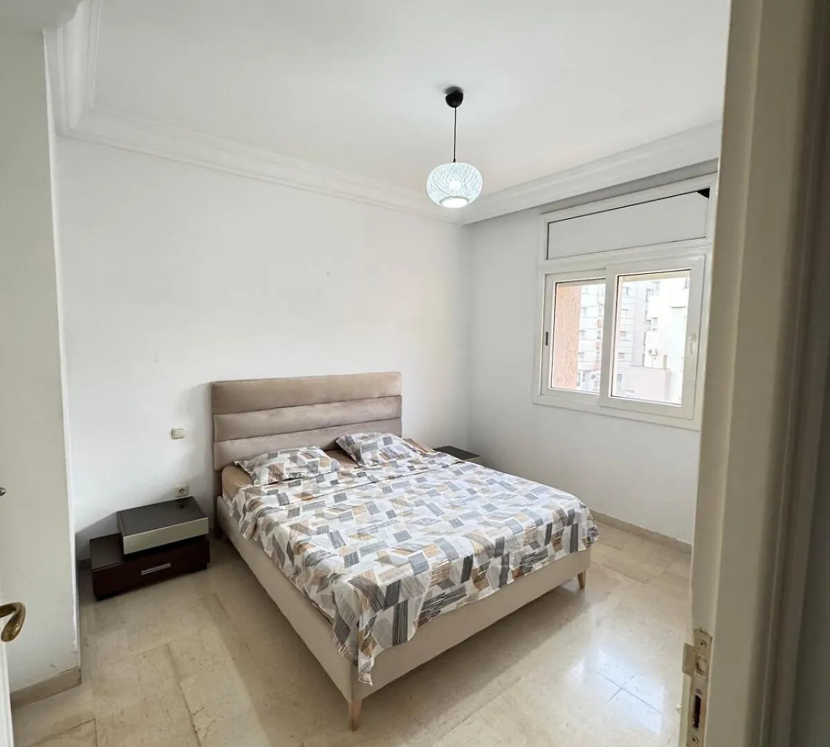 Modern And Cozy 2 Bedroom Apartment Tunis