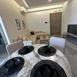 Luxueux S+2 Appartement